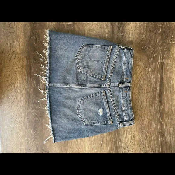 Free People Distressed Jean Skirt - Sz 25 - Picture 8 of 8